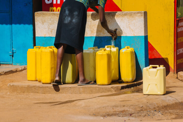 Afrique : 500 millions de personnes sans un accès sûr à l’eau potable